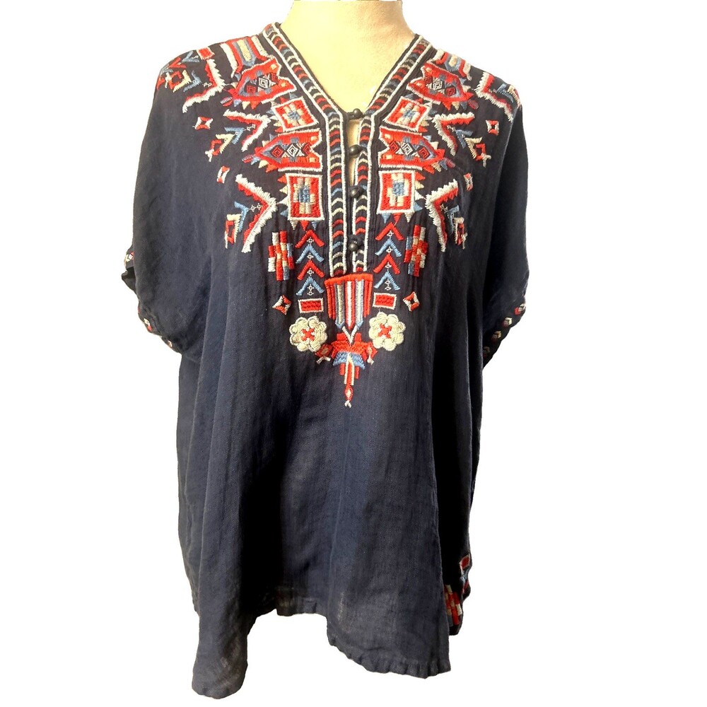 Johnny Was Biya 100% Linen Embroidered Navy Blue Tunic Top Boho Short Sleeves XS